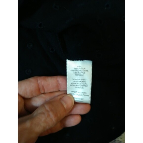 Rebecca Taylor Sleeveless Eyelet Ruffled Tie Blouse Sz 8 Black Boho Cottage Core - Picture 10 of 10